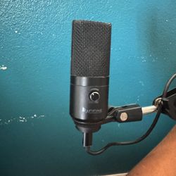 Microphone With Arm Table Stand