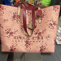 Coach Pink Flowery Purse 🌸