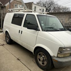 2003 Chevrolet Astro
