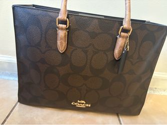 Coach purse 👜 / outdoor bag