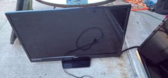Sanyo 32” LED TV – Works Great – Budget Friendly