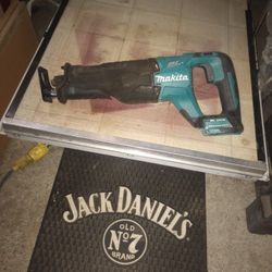 Makita Reciprocating Saw 