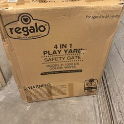 Regalo 4 In 1 Play Yard *BRAND NEW*