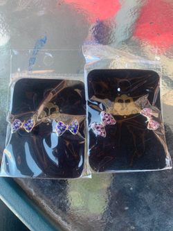 Aretes/ Bow shaped Earrings