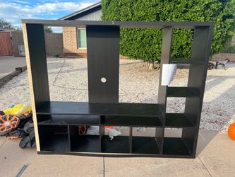 Free TV stand