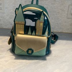 Harry Potter Holden Hogwarts Mini Backpack. 4.5” X 9” X 10.5” 