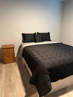 Queen bed frame with drawers and mattress