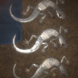Metal Lizard Decor 