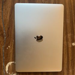 MacBook Air M1