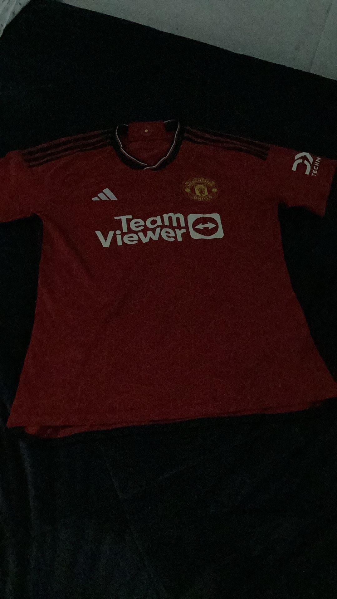 Manchester United Jersey Size Large