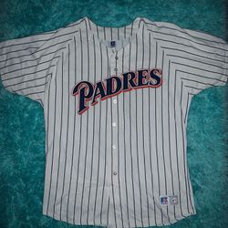 Padres Classic Jersey - Size XXL (brand Russell athletic) 🌟    #SD #SanDiego #Padres #BaseballJersey #vintagebaseball 