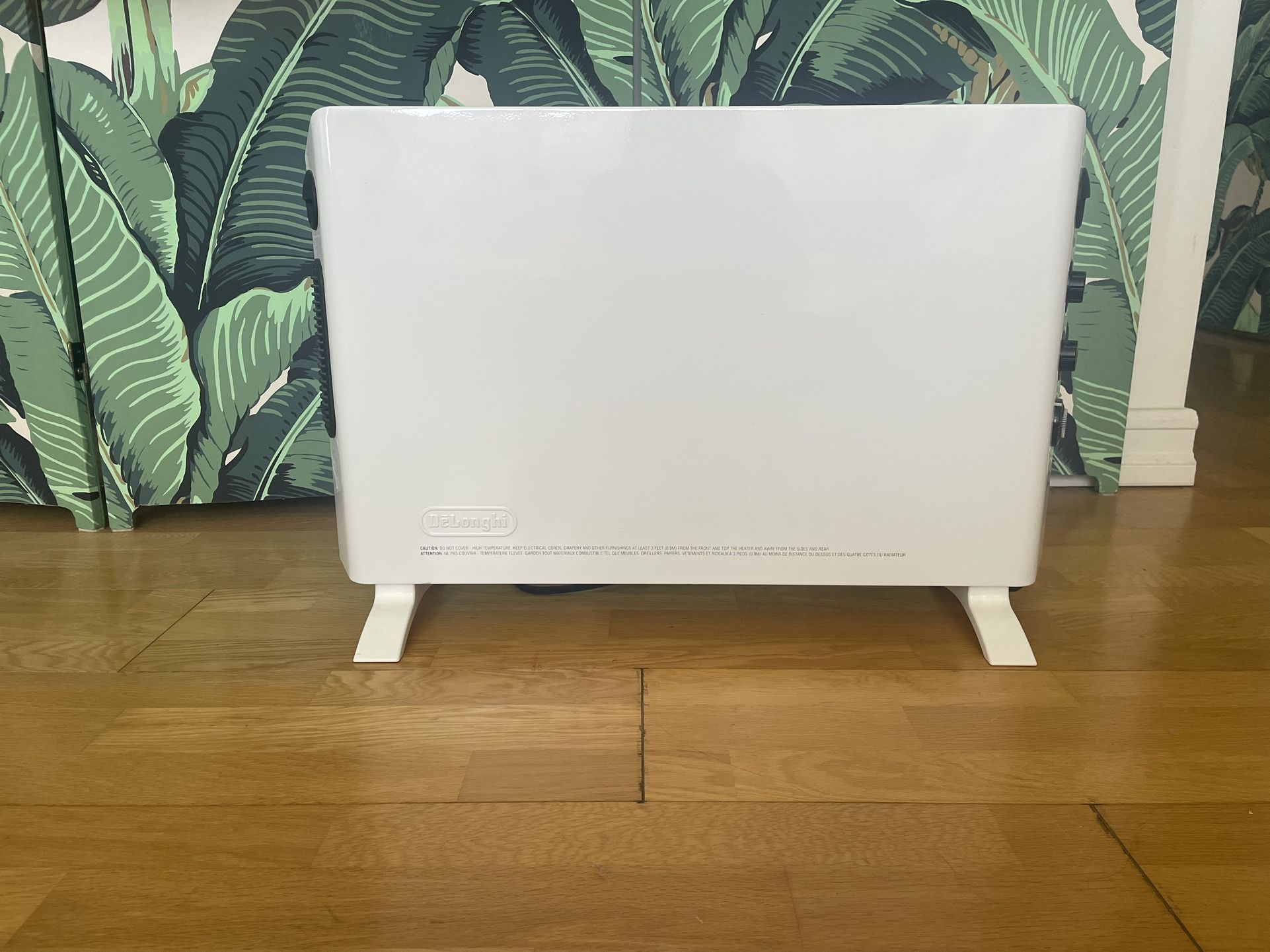 DeLonghi Convector Panel Heater 1500 Watts, Slim