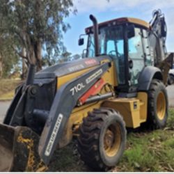 John Deere 710 Backhoe