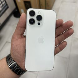 iPhone 14 Pro Max Unlocked 128GB! Finance For $50 Down Payment!!