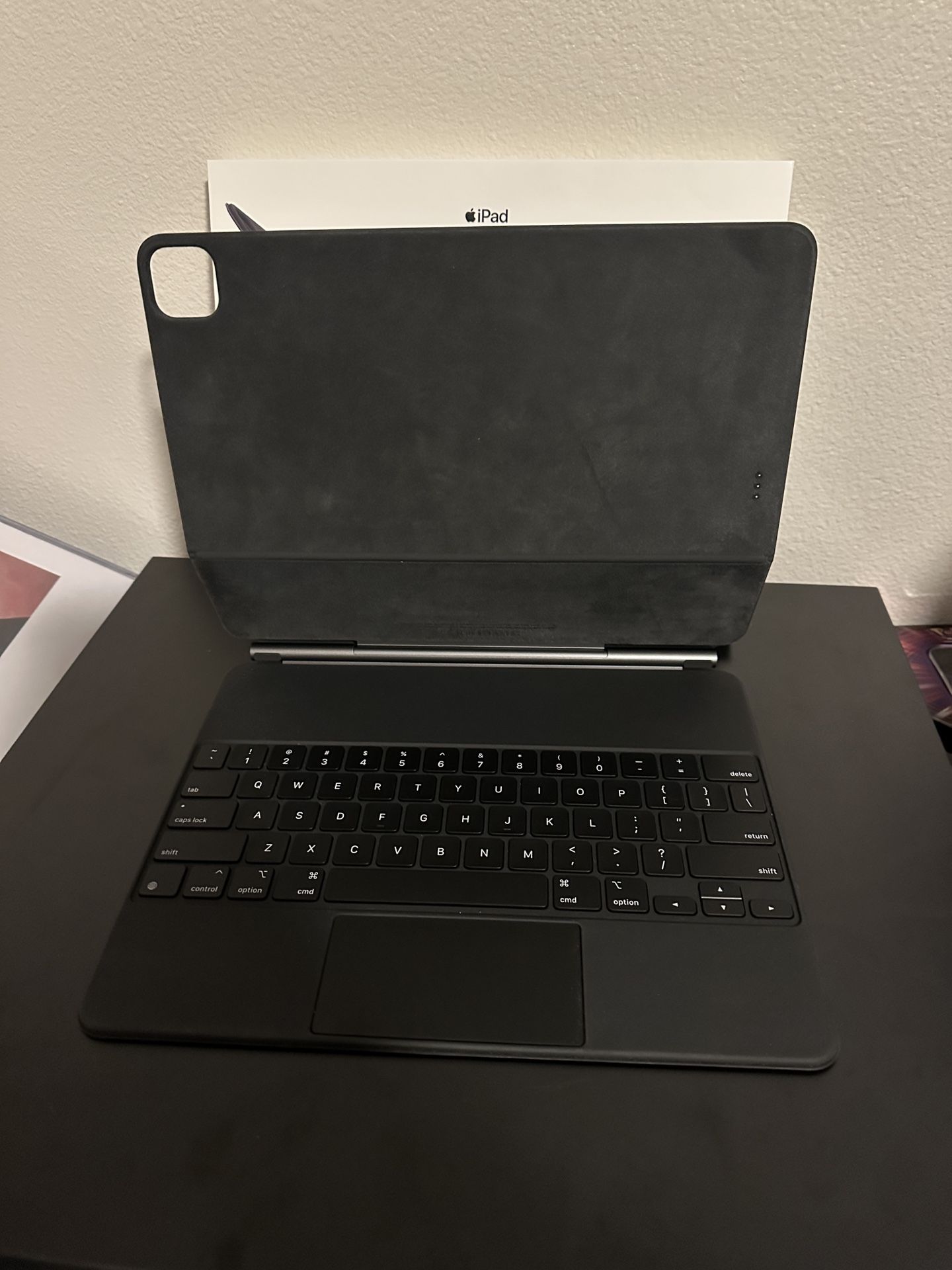 iPad Magic Keyboard 13