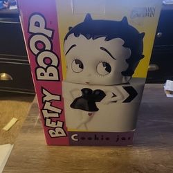 Betty Boop Cookie Jar BRAND NEW (ORIGINAL BOX)