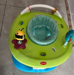 Tiny Love Baby Activity Center / Entertainer
