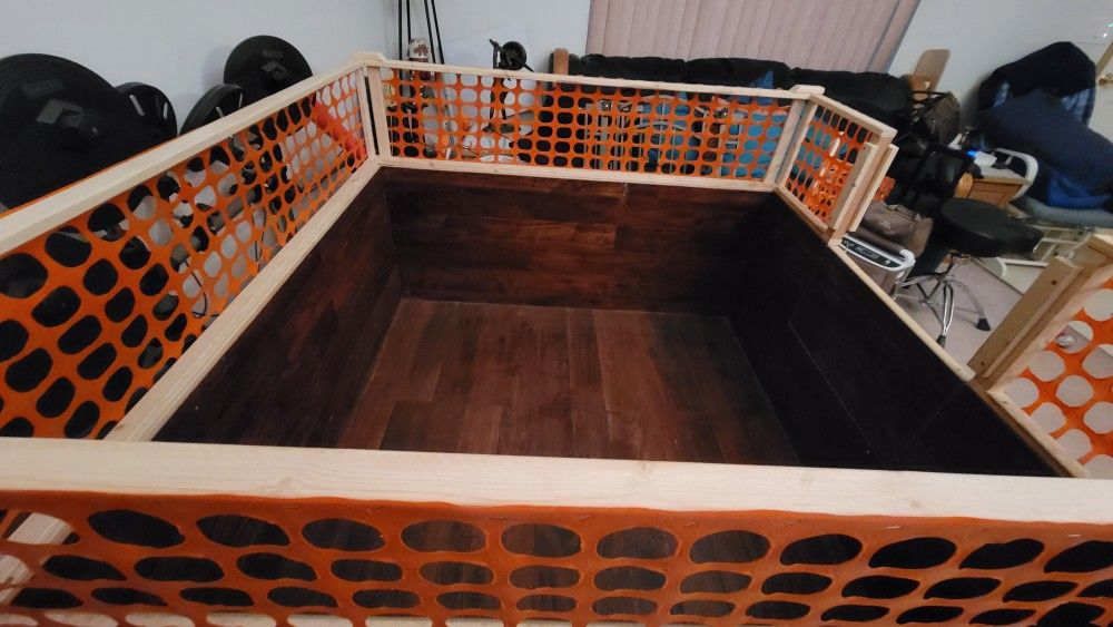 Whelping Box for Sale in Spanaway, WA OfferUp