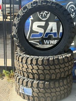 Gladiator xcomp tires