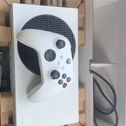 Brand New Xbox Series S