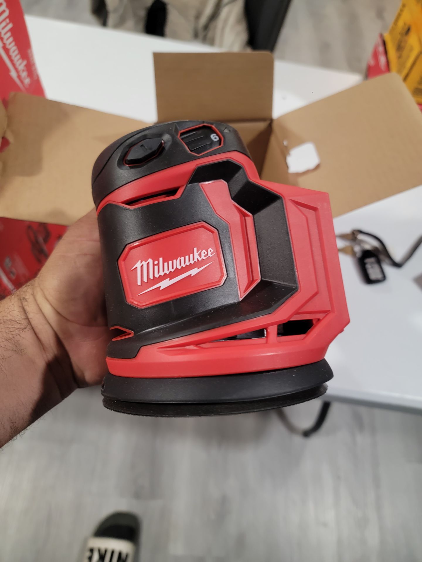 Milwaukee sender TOOL ONLY