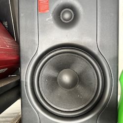 M AUDIO 8 INCH SPEAKERS MONITORS