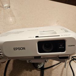 Epson 1080p projector 