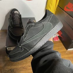 Black Phantom Travis Scott