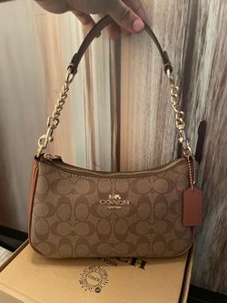 Bag for women coach