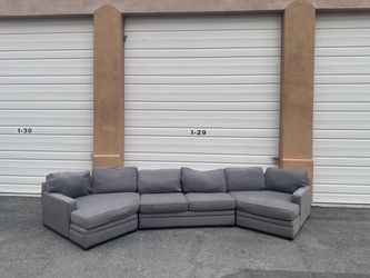 Gray Large Sectional Couch Free Delivery 🚚