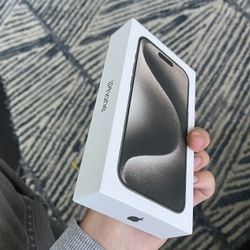 iphone 15 pro max 512gb natural / white titanium 