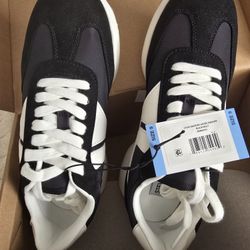 Steve Madden For Women. Come With Size 7,8,9 In Black. Size 7,8 In Taup Multi