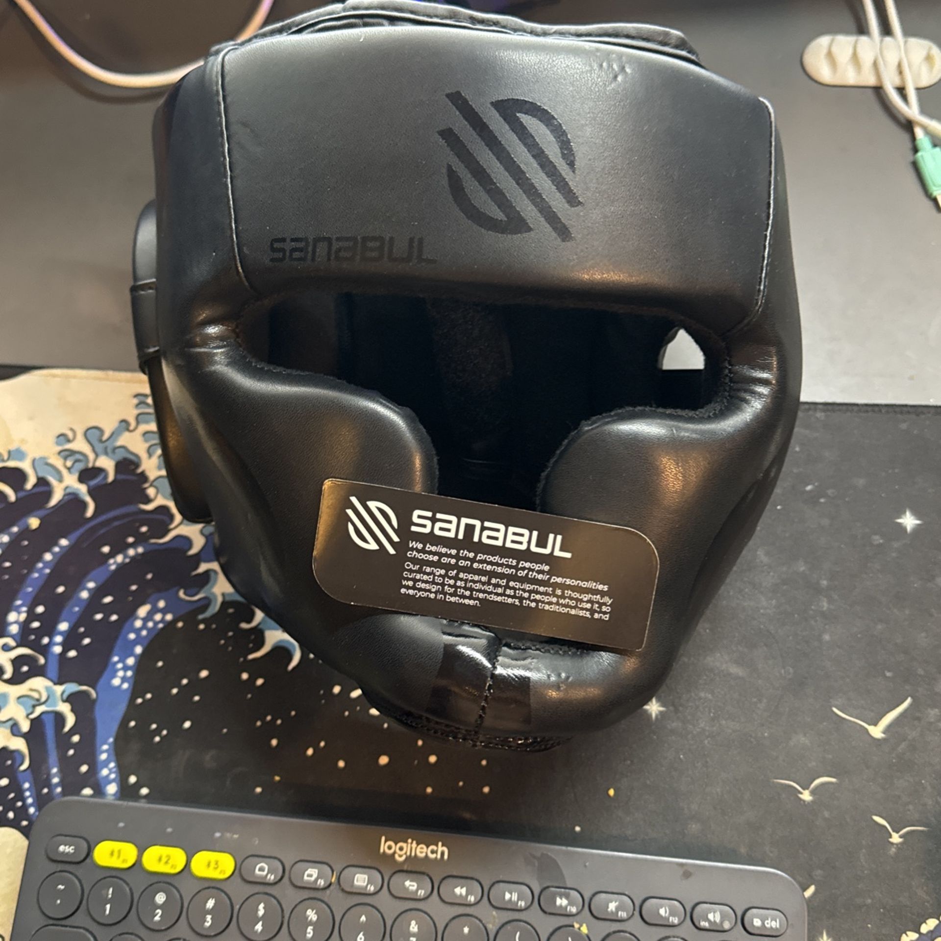 Sanabul Boxing&mma Headgear (never Used)