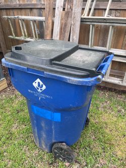 90gallons trash bin
