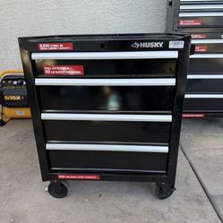 Husky Tool Box 