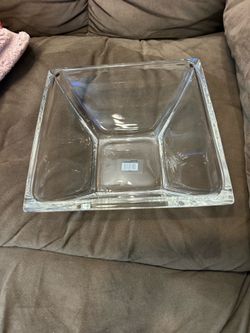 Beautiful Square anchor hocking signature bowl