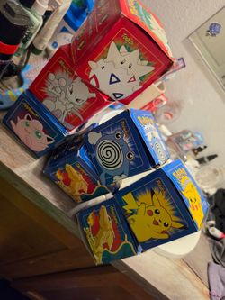 Burger king pokemon gold cards with pokeballs