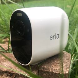 Arlo Spot Light Wireless Security Camera 