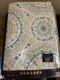 Set 4 Nicole Miller Home Medallion Print placemats
