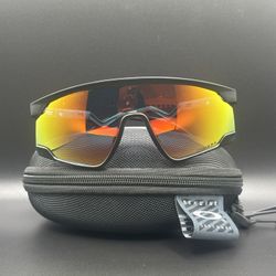 Oakley Bxtr
