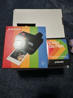 Polaroid Go Instant Camera with Color Go Film