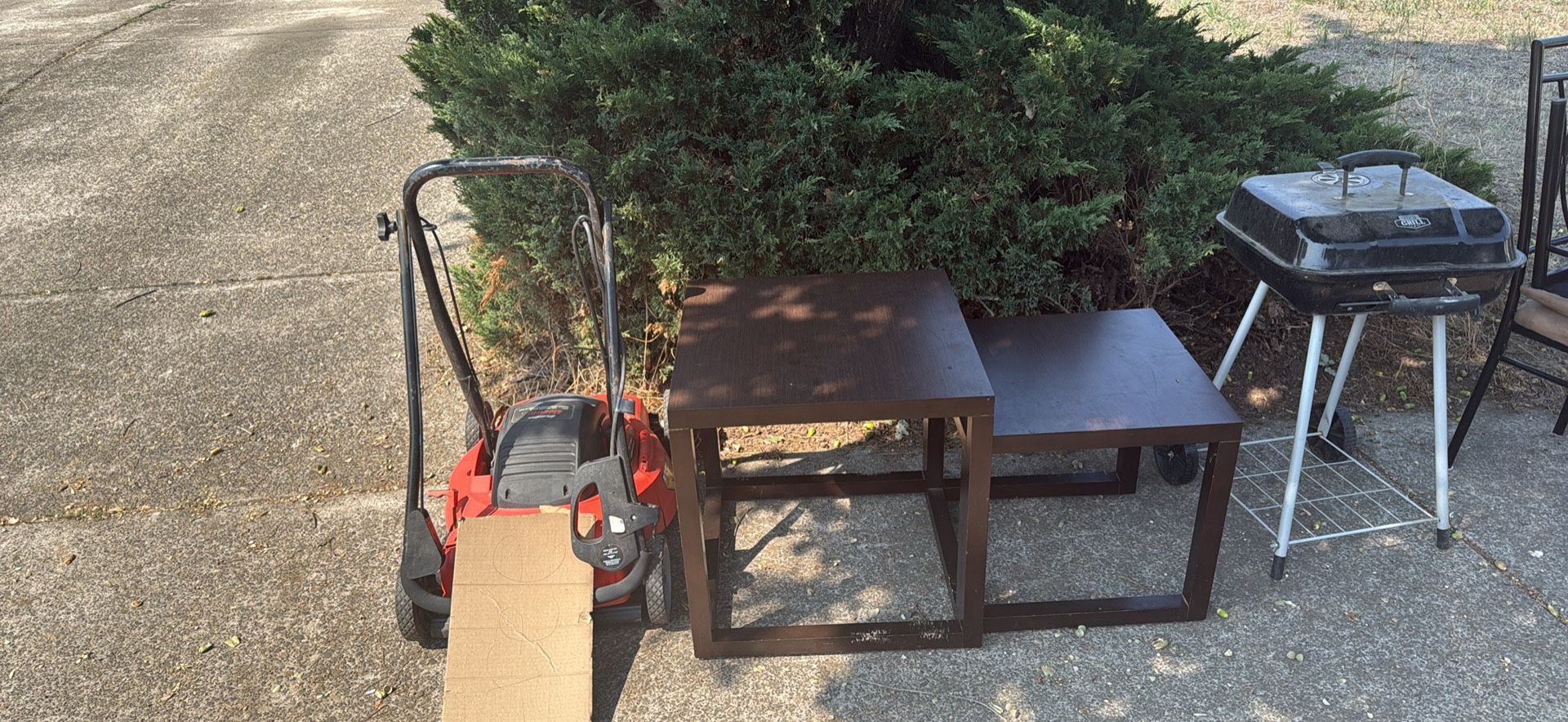 Free Come Pick Them Up On 602 S 41st Pl Springfield, OR 97478
