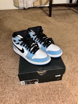 Jordan retro 1s