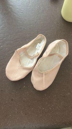 Ballet shoes size 1