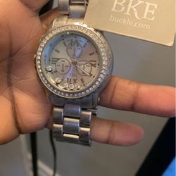 BKE Watch 