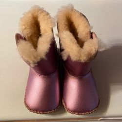 Ugg Toddler Boots Size 4/5