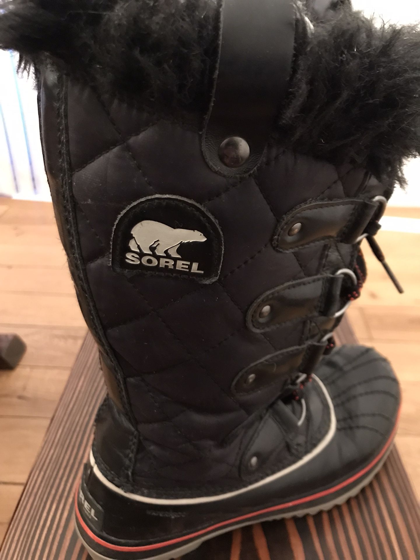 Sorel Boots 6