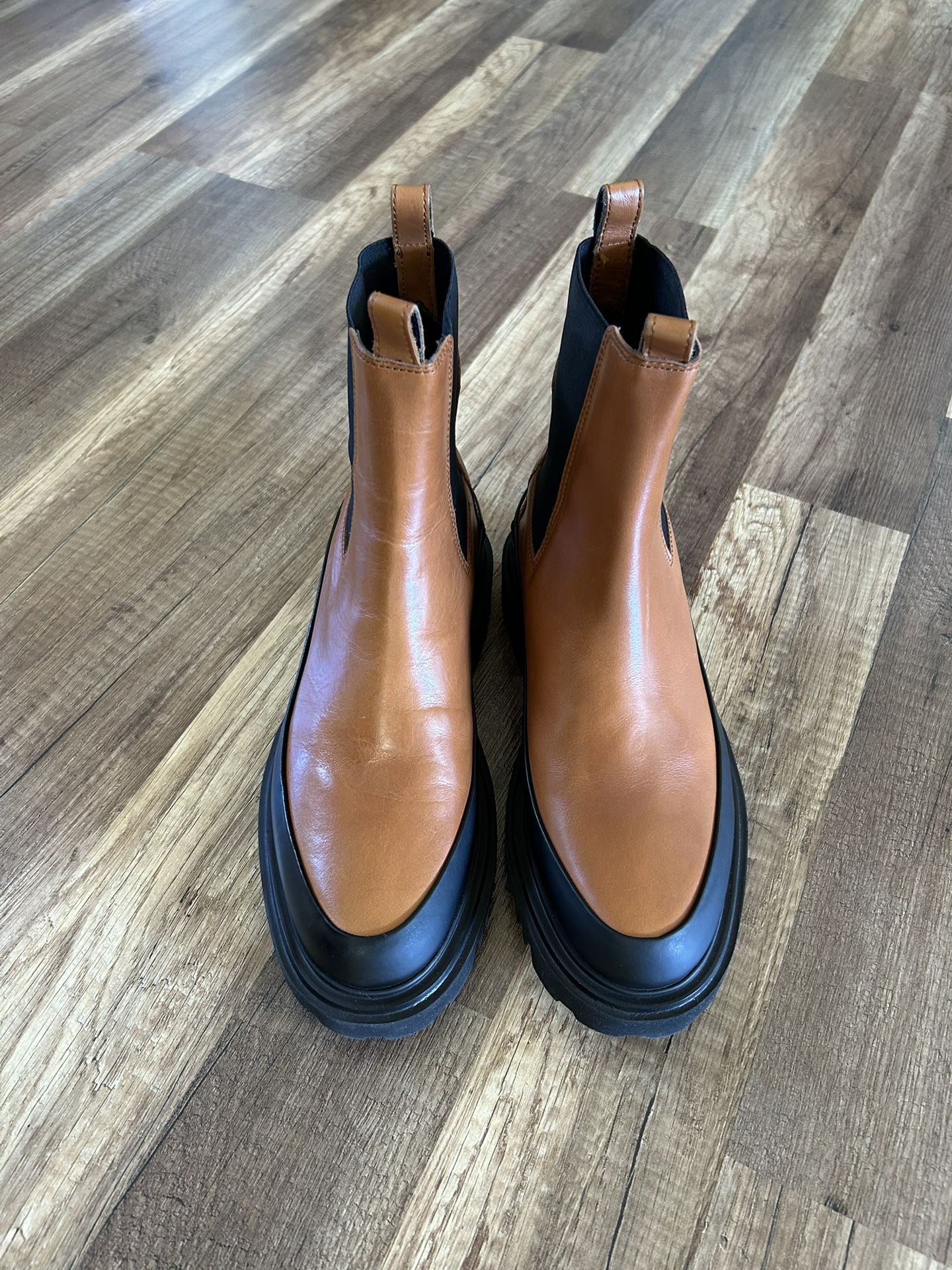 ALL SAINTS Harlee Lug Sole Chelsea Boot (Women) - SIZE 7 (37)