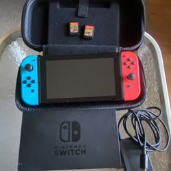 Nintendo Switch 