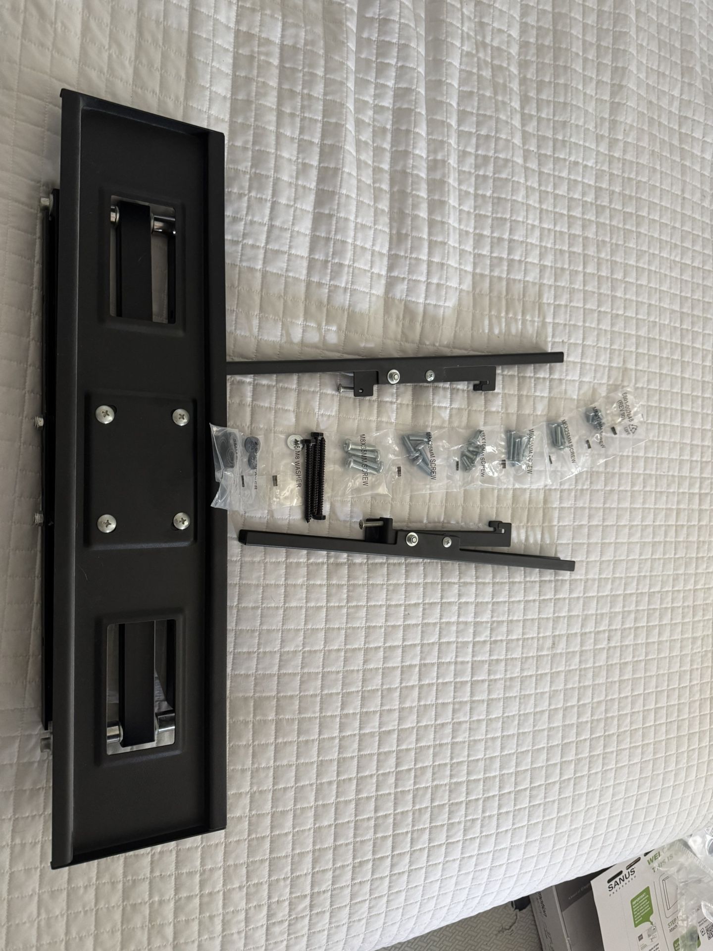 Full Motion Tv Mount (Max 85” Tv)